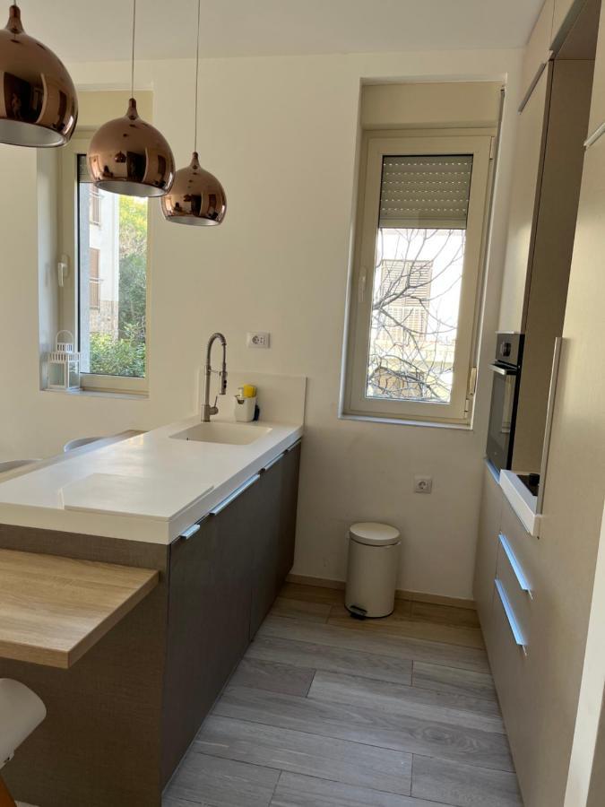 Atina Apartment, City Centre Budva ,Luxurious, Bright, Parking Экстерьер фото