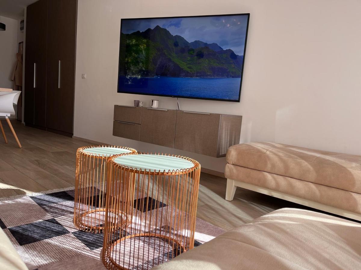 Atina Apartment, City Centre Budva ,Luxurious, Bright, Parking Экстерьер фото